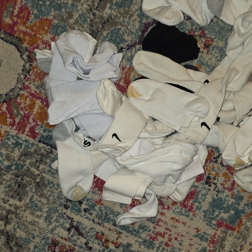 Nike and Vans White Socks Bundle - Picture 2 of 3